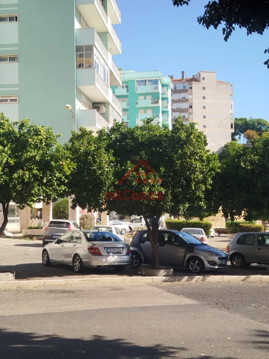Escritório para Arrendamento em Penha de França Foto 31