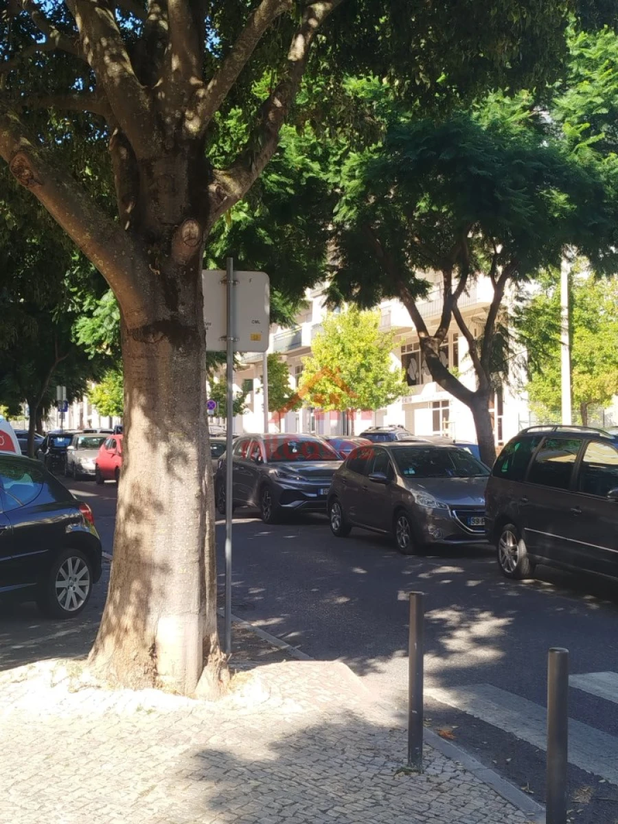 Escritório para Arrendamento em Penha de França Foto 34