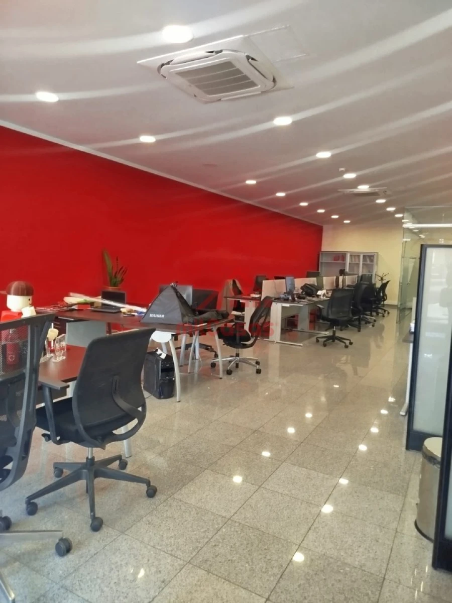 Escritório para Arrendamento em Penha de França Foto 13