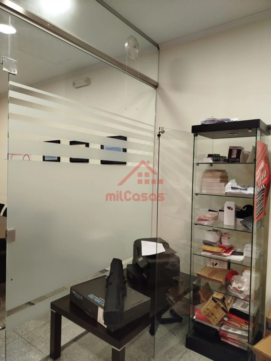 Escritório para Arrendamento em Penha de França Foto 4