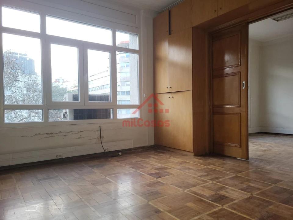 Escritório para Arrendamento em Avenidas Novas Foto 11