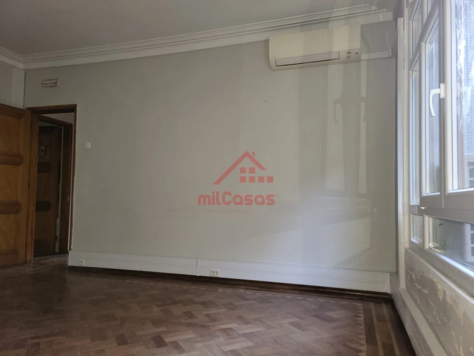 Escritório para Arrendamento em Avenidas Novas Foto 24