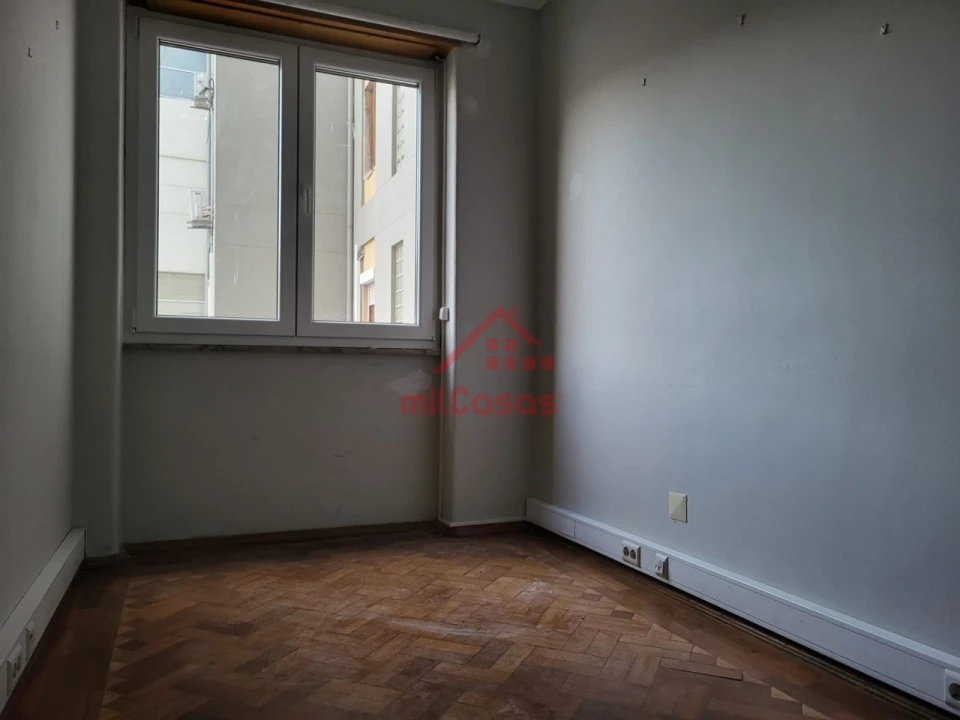 Escritório para Arrendamento em Avenidas Novas Foto 26