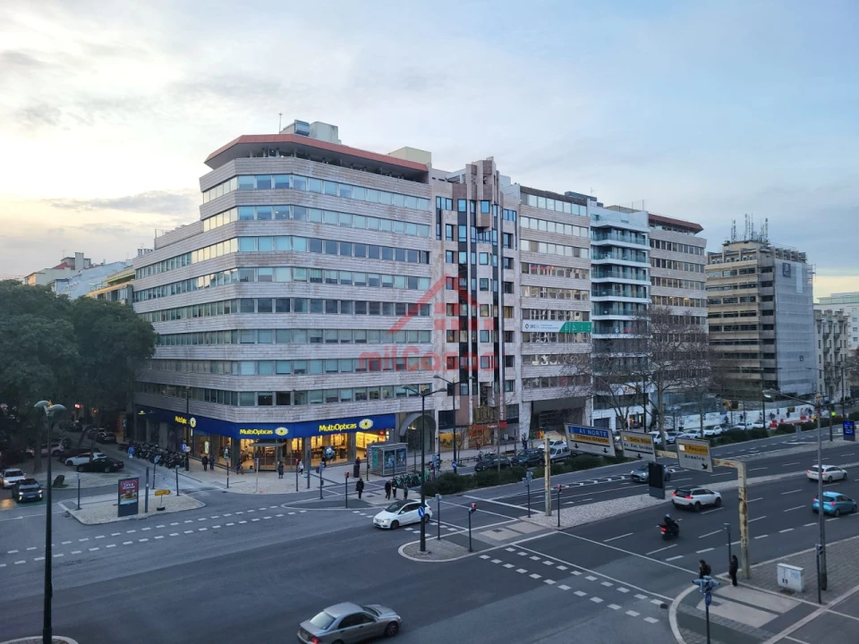 Escritório para Arrendamento em Avenidas Novas Foto 28