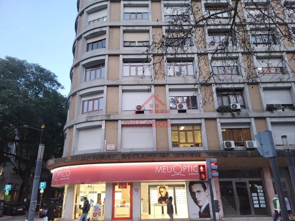 Escritório para Arrendamento em Avenidas Novas Foto 29