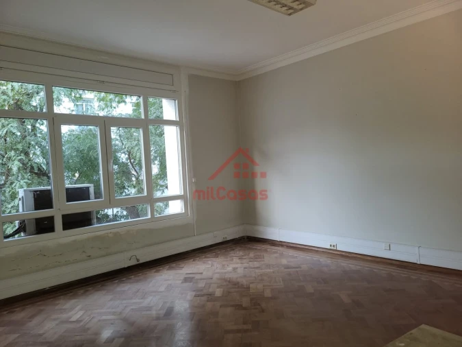 Escritório para Arrendamento em Avenidas Novas Foto 19