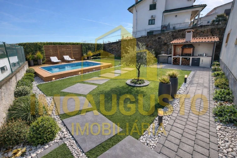 Moradia T4 para Venda em Guarda Foto 20