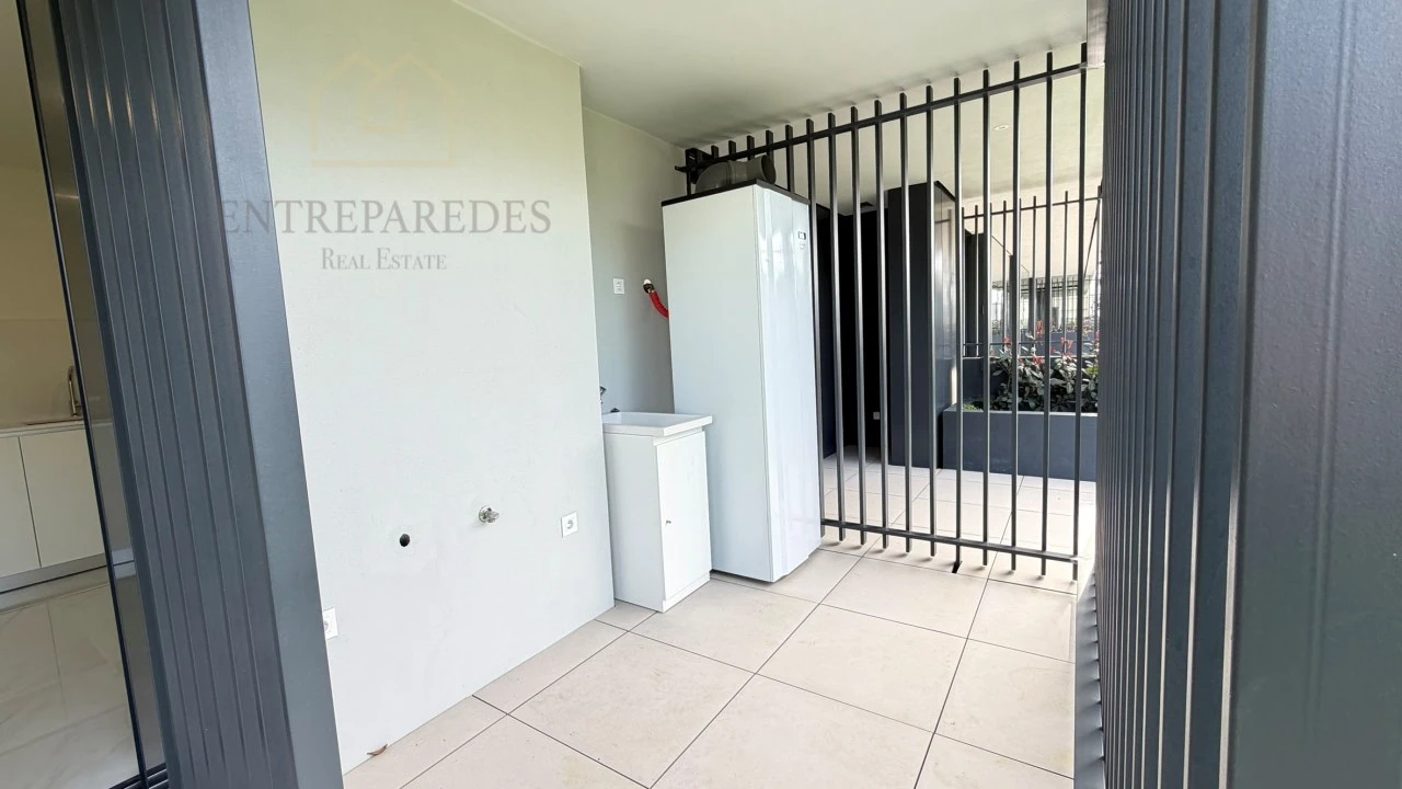 Apartamento T4 para Venda em Santa Maria da Feira, Travanca, Sanfins e Espargo Foto 27