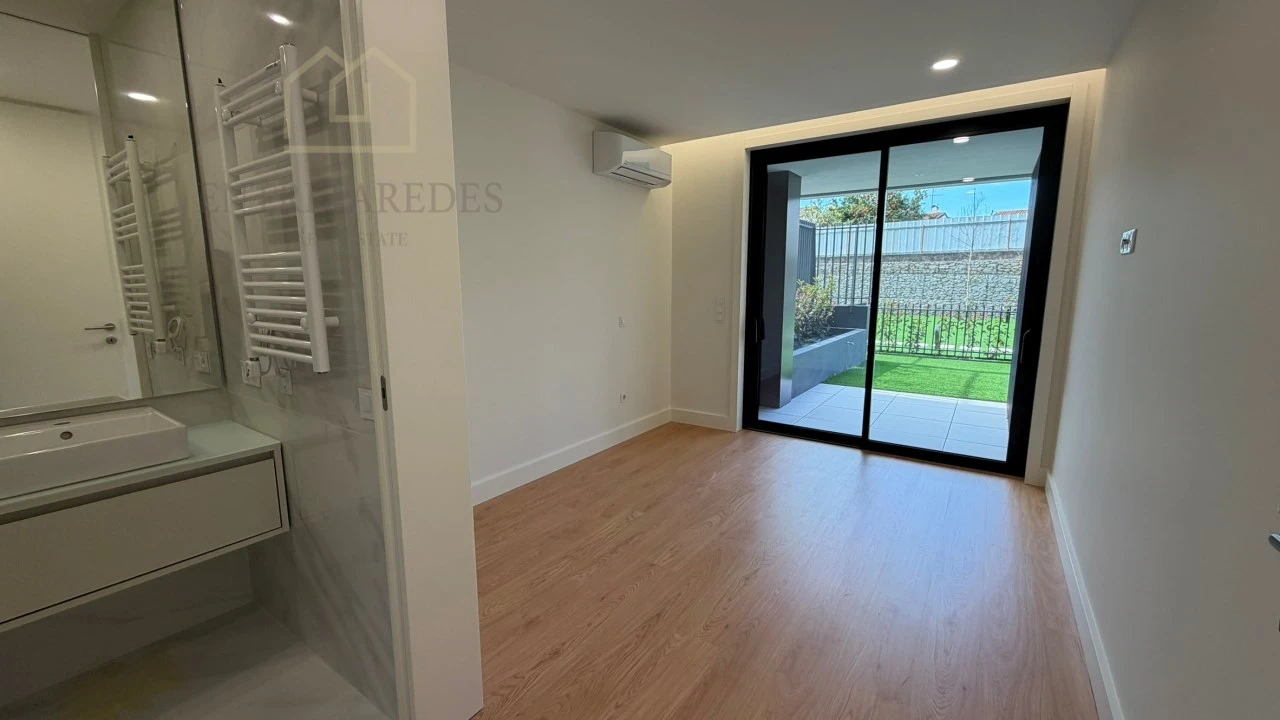 Apartamento T4 para Venda em Santa Maria da Feira, Travanca, Sanfins e Espargo Foto 32
