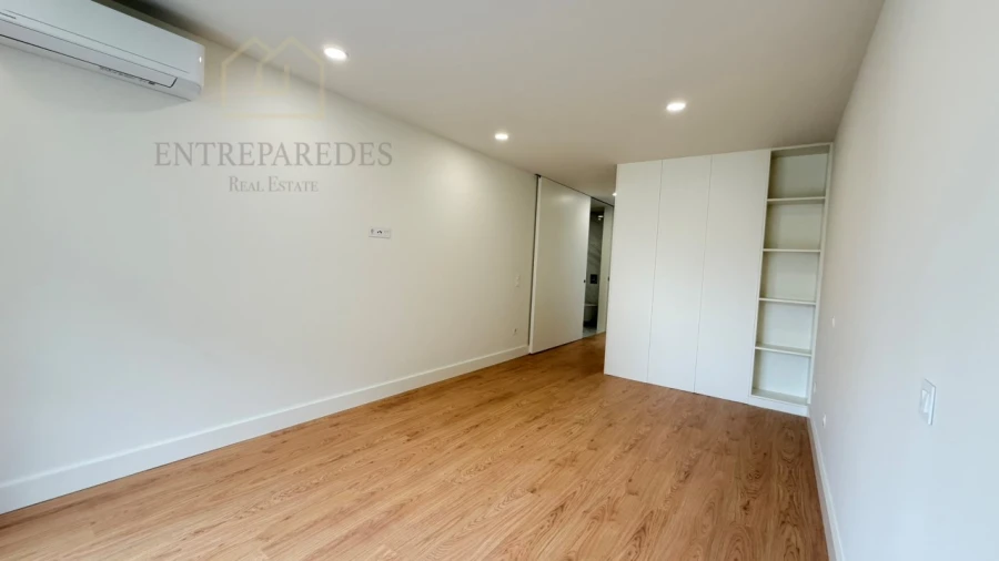 Apartamento T4 para Venda em Santa Maria da Feira, Travanca, Sanfins e Espargo Foto 23