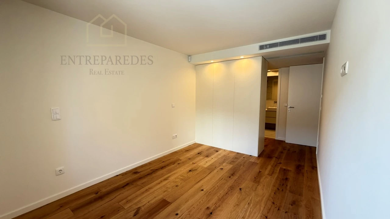 Apartamento T2 para Venda em Espinho Foto 18