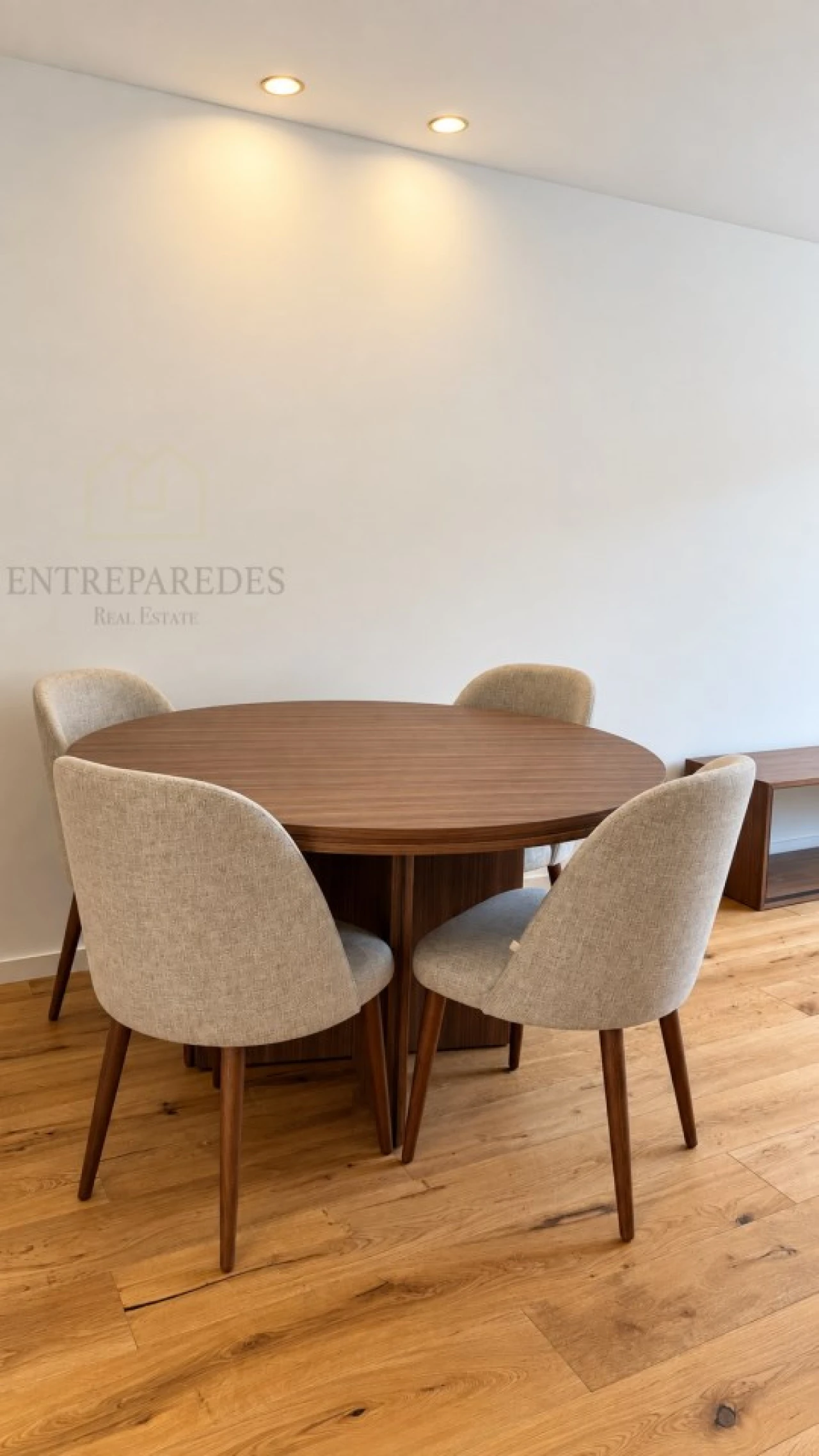 Apartamento T2 para Venda em Espinho Foto 11