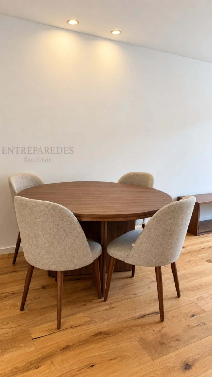 Apartamento T2 para Venda em Espinho Foto 11