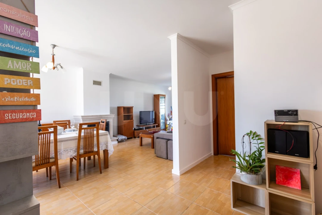 Moradia T3 para Venda em Alfeizerão Foto 3