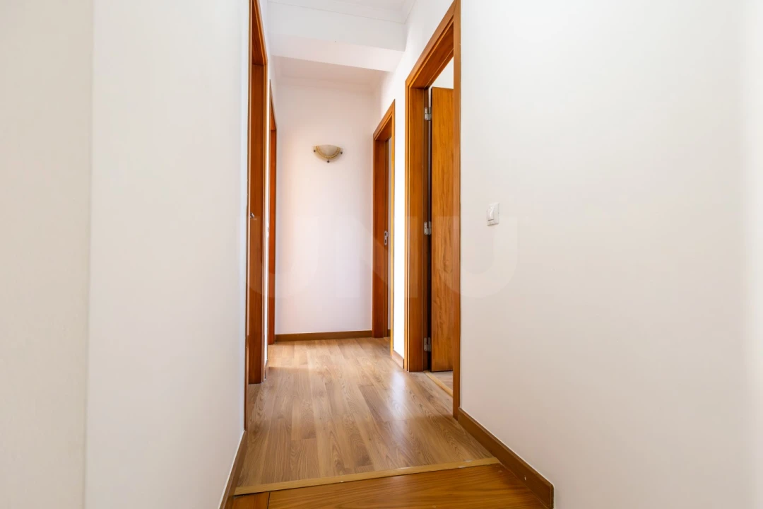 Moradia T3 para Venda em Alfeizerão Foto 17