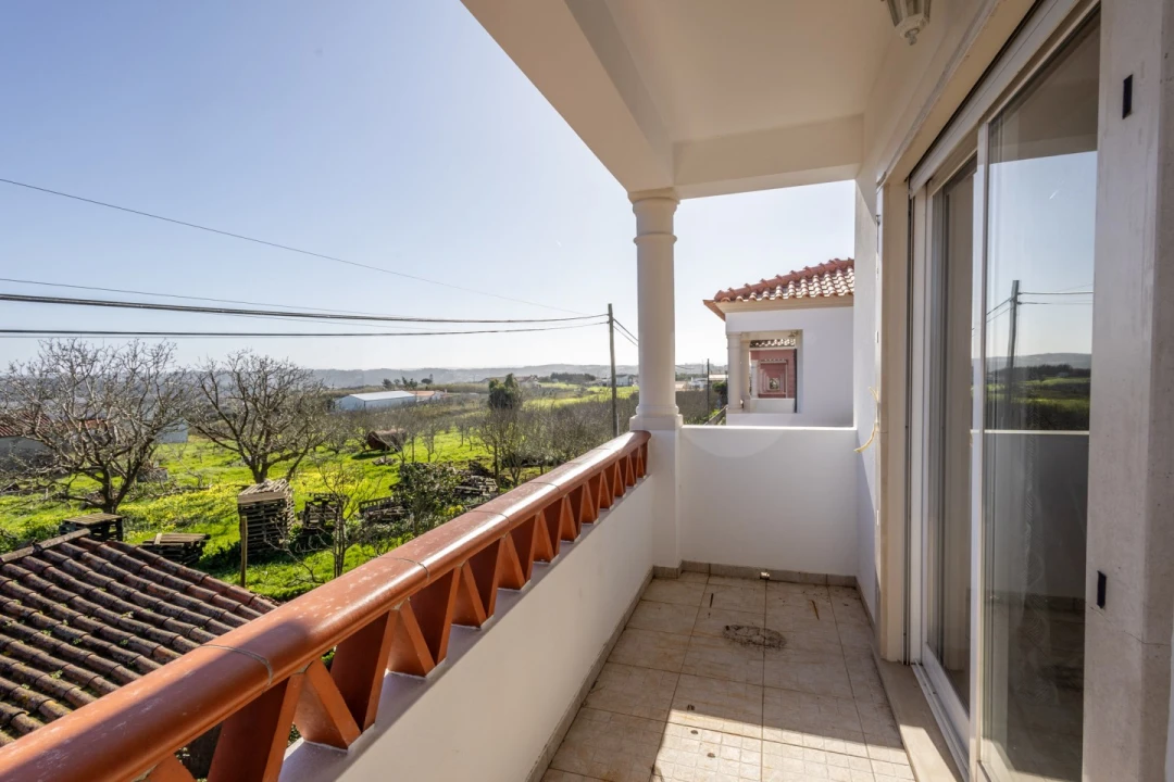 Moradia T3 para Venda em Alfeizerão Foto 23