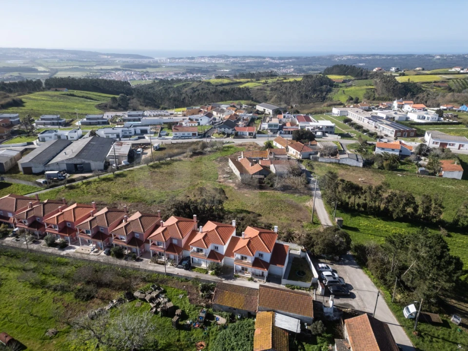 Moradia T3 para Venda em Alfeizerão Foto 47