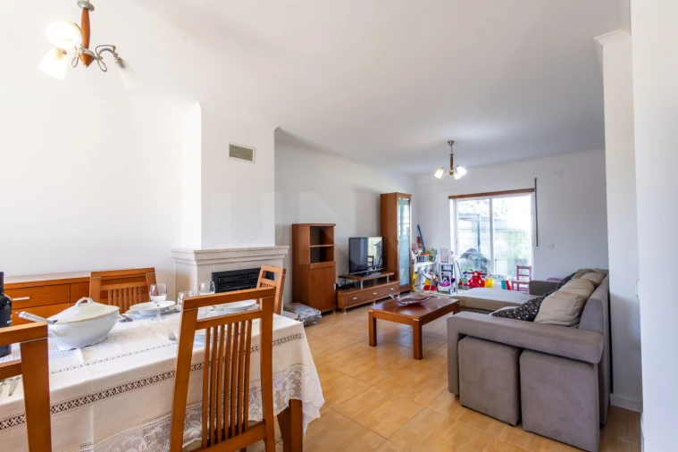 Moradia T3 para Venda em Alfeizerão Foto 7