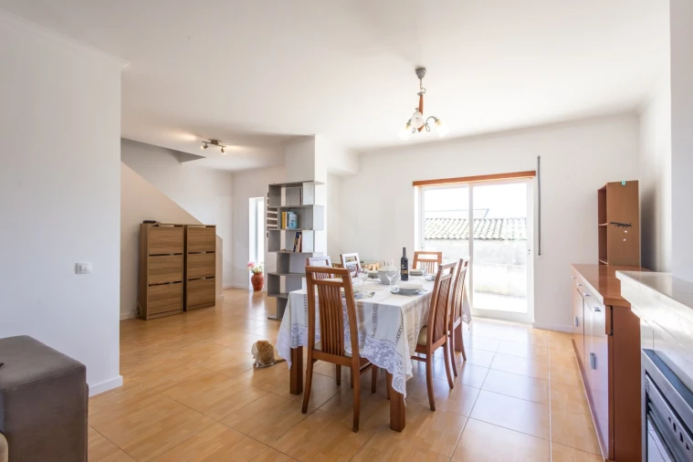 Moradia T3 para Venda em Alfeizerão Foto 9