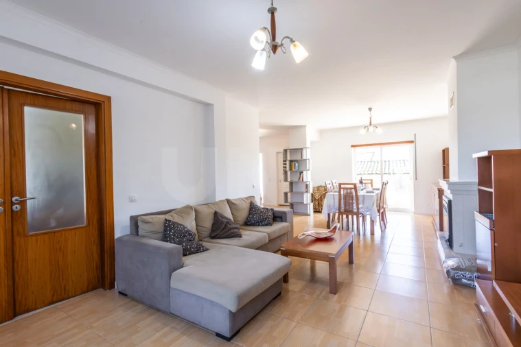 Moradia T3 para Venda em Alfeizerão Foto 10