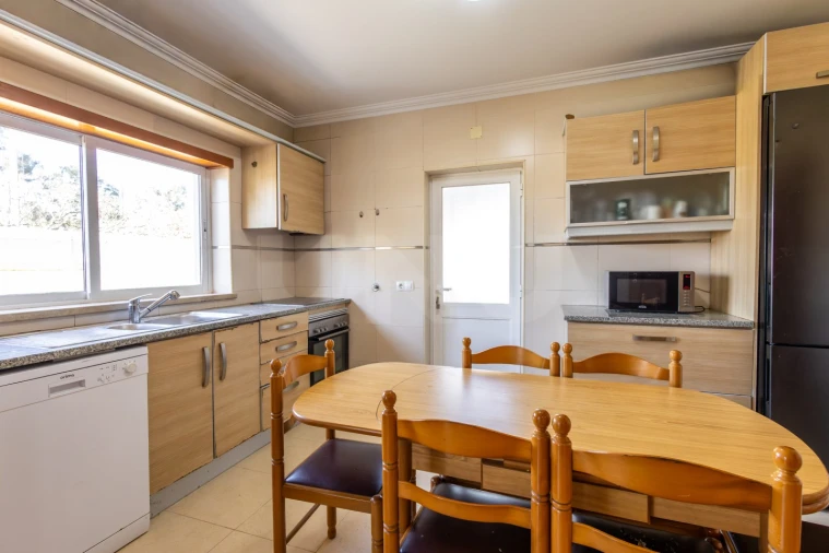 Moradia T3 para Venda em Alfeizerão Foto 12