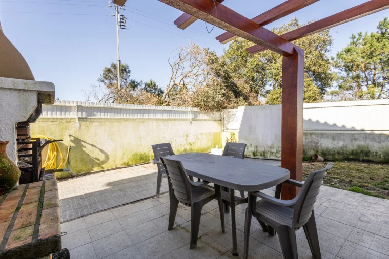 Moradia T3 para Venda em Alfeizerão Foto 33