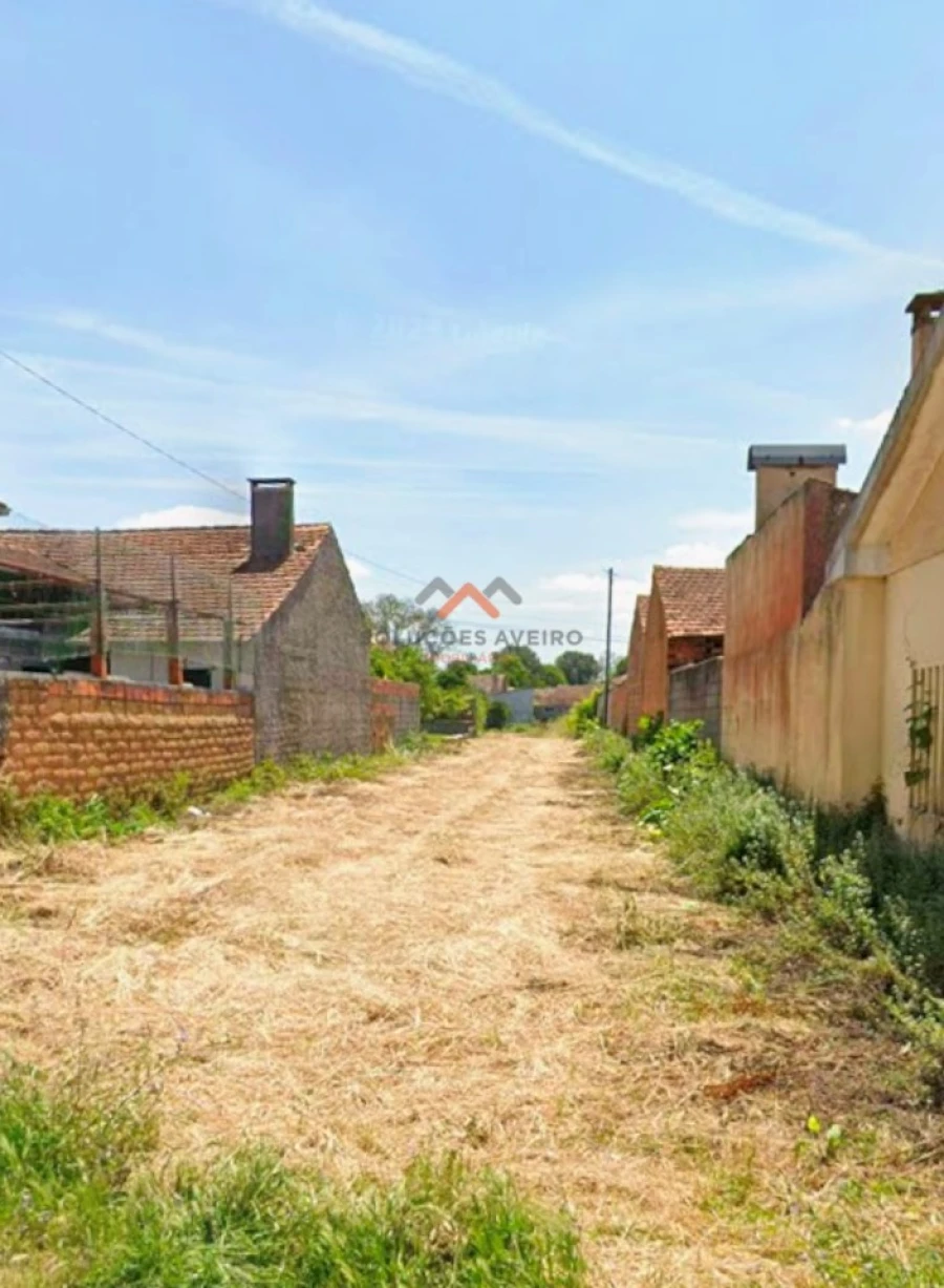 Terreno para Venda em Travassô e Óis da Ribeira Foto 2