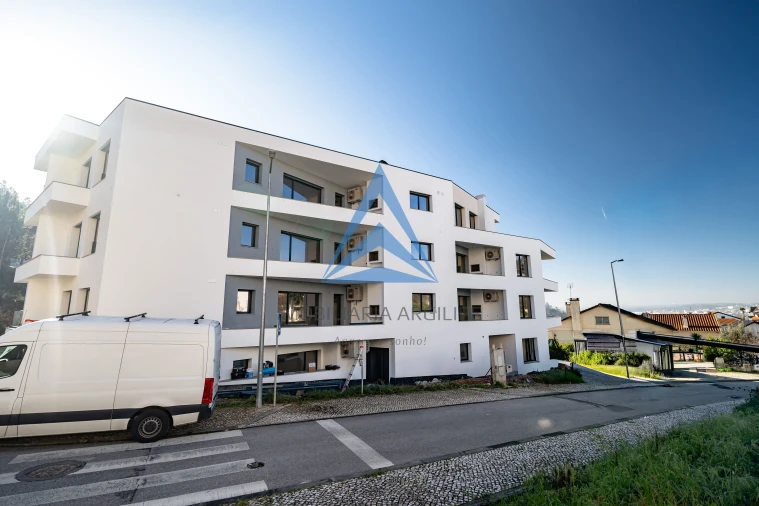 Apartamento T3 para Venda em Pombal Foto 2