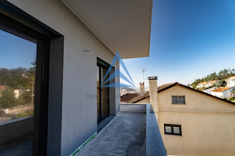 Apartamento T3 para Venda em Pombal Foto 4