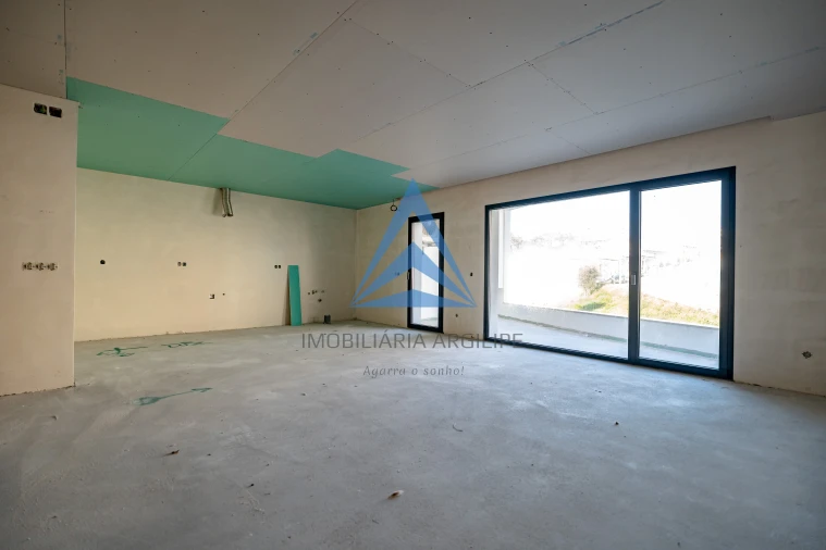 Apartamento T3 para Venda em Pombal Foto 9