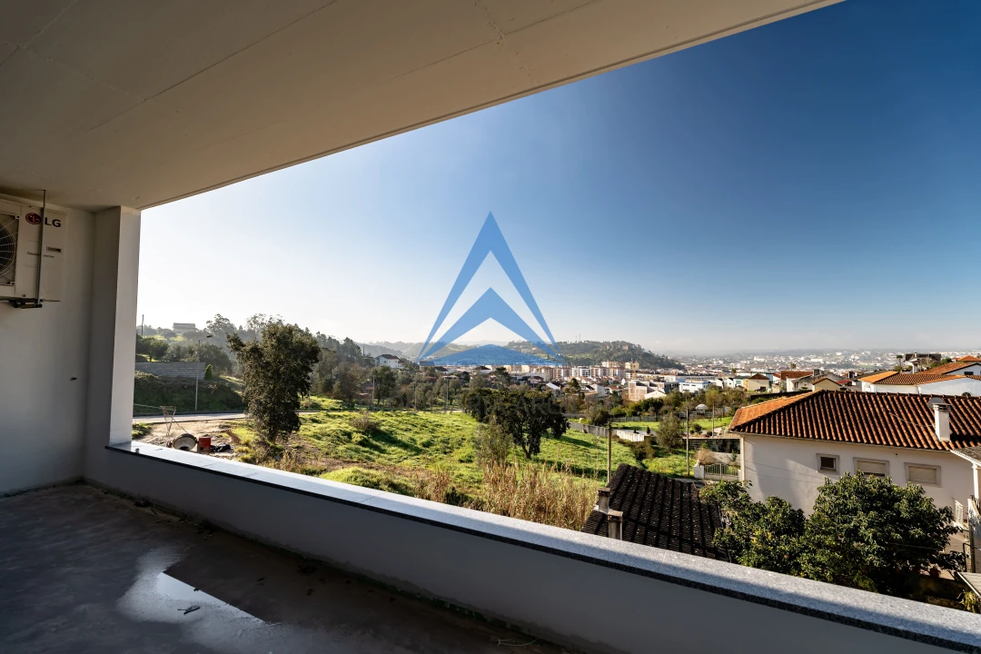 Apartamento T3 para Venda em Pombal Foto 1