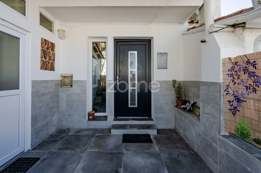 Moradia T4 para Venda em Caldas da Rainha - Santo Onofre e Serra do Bouro Foto 2