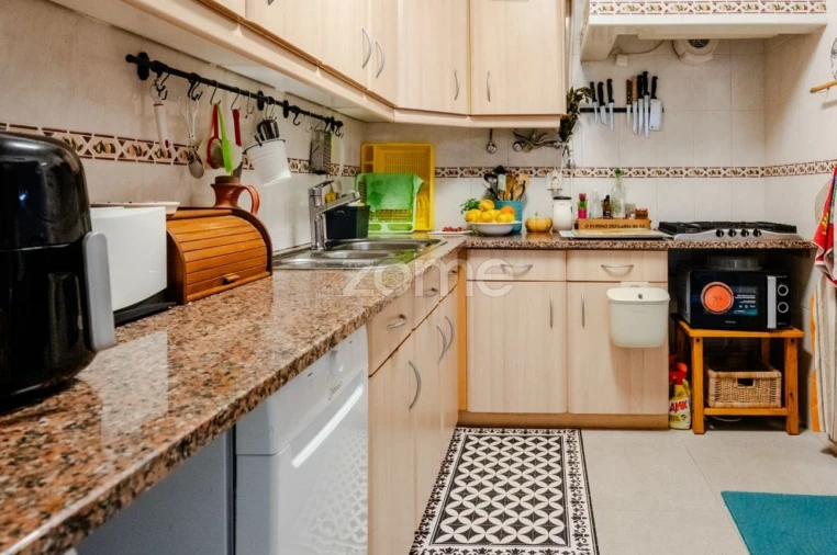 Moradia T4 para Arrendamento em Caldas da Rainha - Santo Onofre e Serra do Bouro Foto 14