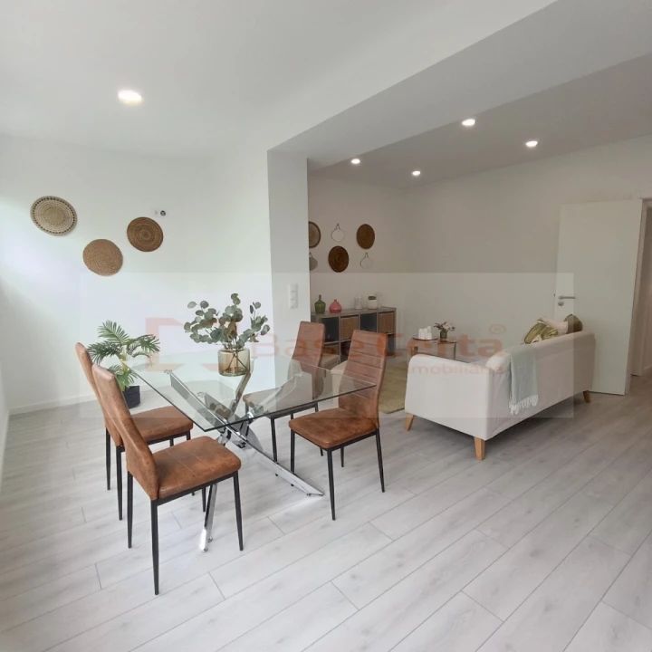 Apartamento T3 para Venda em Benfica Foto 8
