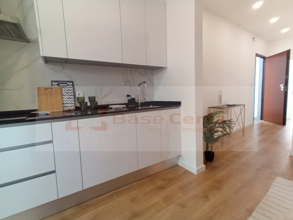 Apartamento T3 para Venda em Benfica Foto 15