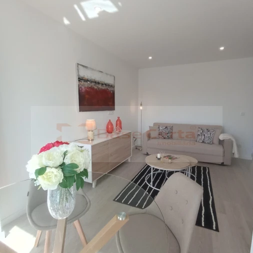 Apartamento T3 para Venda em Benfica Foto 5