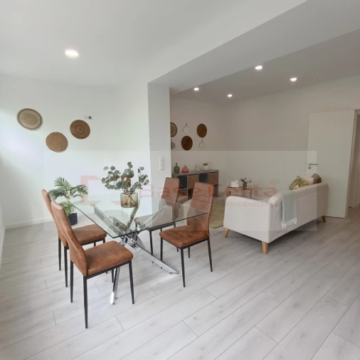 Apartamento T3 para Venda em Benfica Foto 8