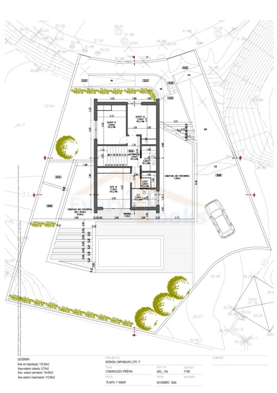 Moradia T4 para Venda em Santa Maria, São Pedro e Sobral da Lagoa Foto 22