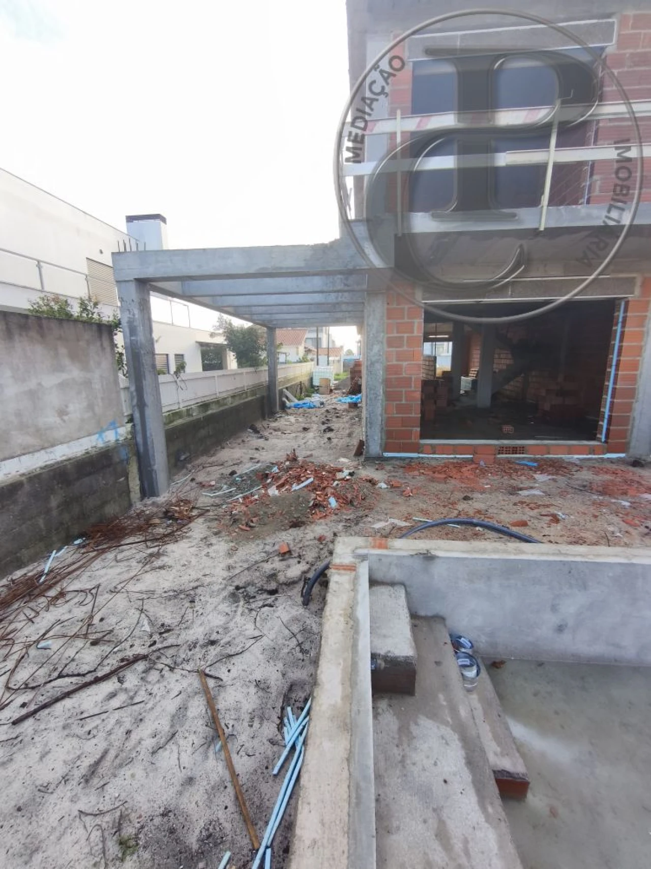 Moradia T4 para Venda em Fernao Ferro Foto 8