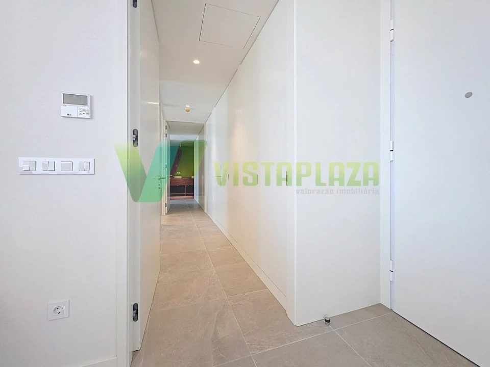 Apartamento T3 para Venda em Lagoa e Carvoeiro Foto 32