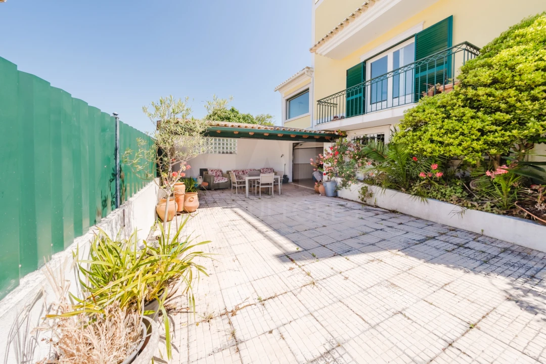 Moradia T3 para Arrendamento em Nossa Senhora do Pópulo, Coto e São Gregório Foto 4