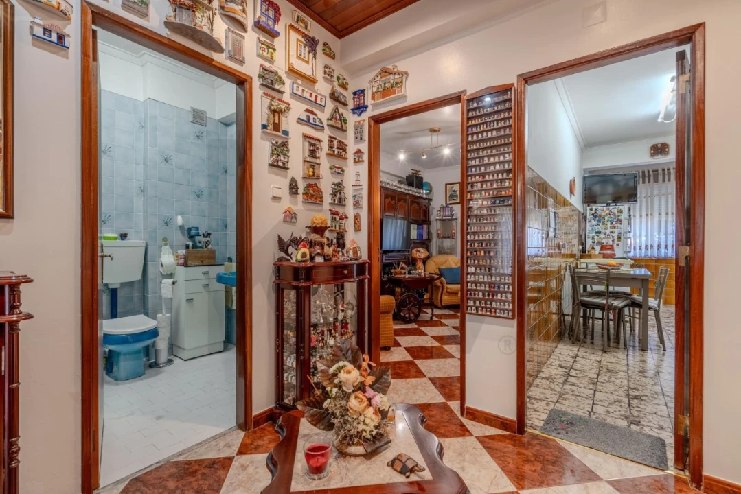 Apartamento T2 para Venda em Seixal, Arrentela e Aldeia de Paio Pires Foto 2