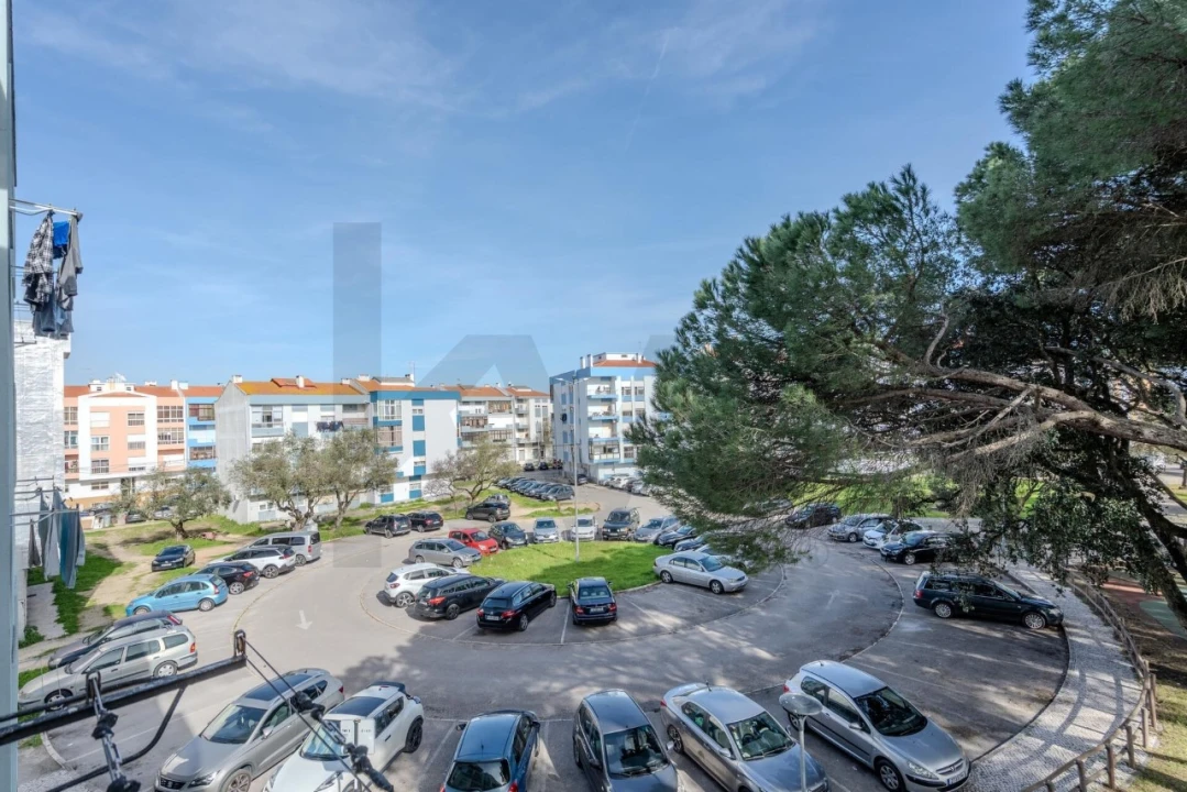 Apartamento T2 para Venda em Seixal, Arrentela e Aldeia de Paio Pires Foto 34