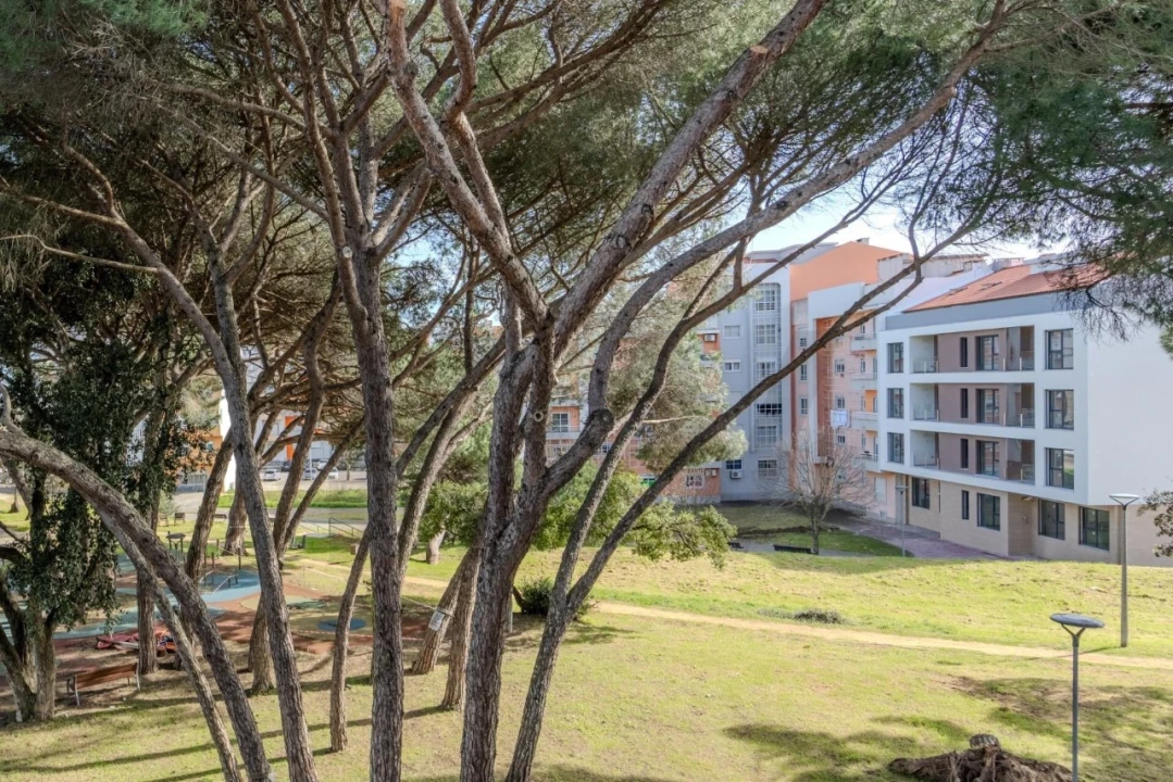 Apartamento T2 para Venda em Seixal, Arrentela e Aldeia de Paio Pires Foto 35