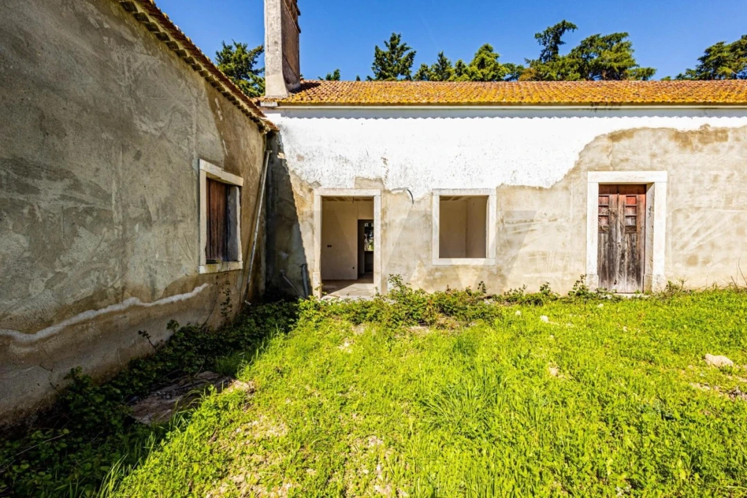 Moradia T5 para Venda em Moçarria Foto 15