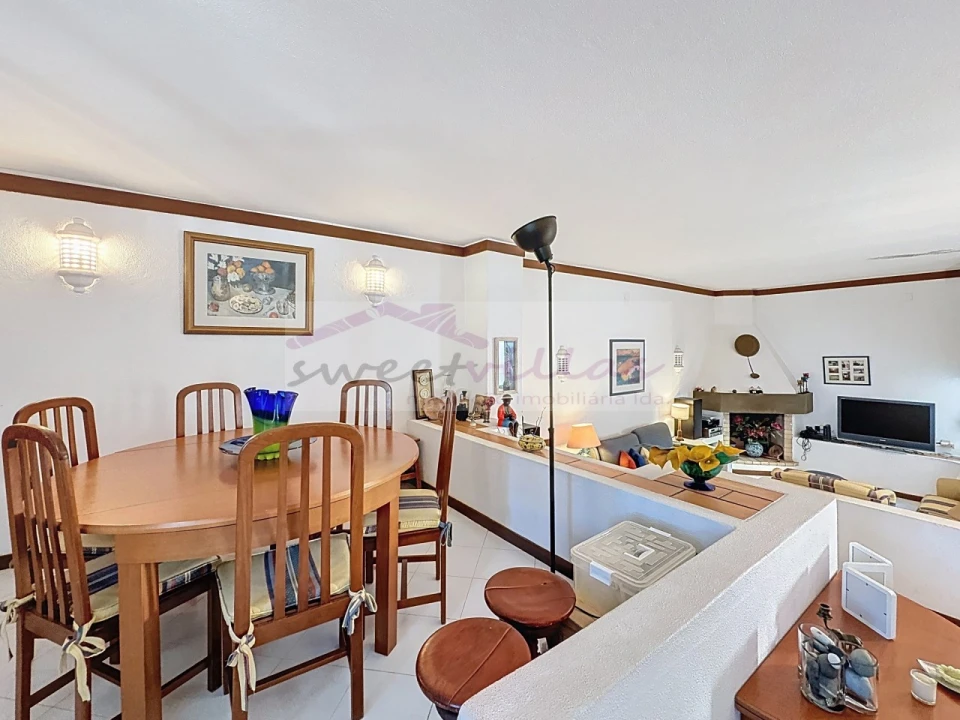 Moradia T3 para Venda em Albufeira e Olhos de Água Foto 3