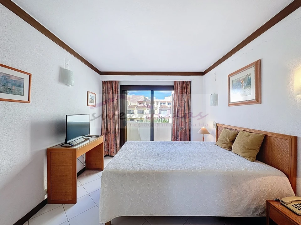 Moradia T3 para Venda em Albufeira e Olhos de Água Foto 24