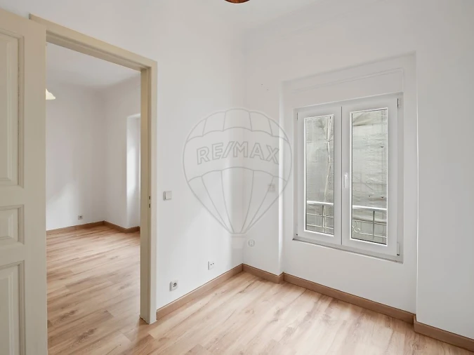 Apartamento T3 para Venda em Moscavide e Portela Foto 5