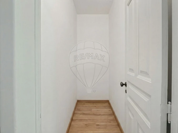 Apartamento T3 para Venda em Moscavide e Portela Foto 11