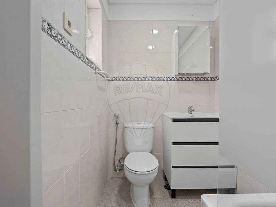 Apartamento T3 para Venda em Moscavide e Portela Foto 15